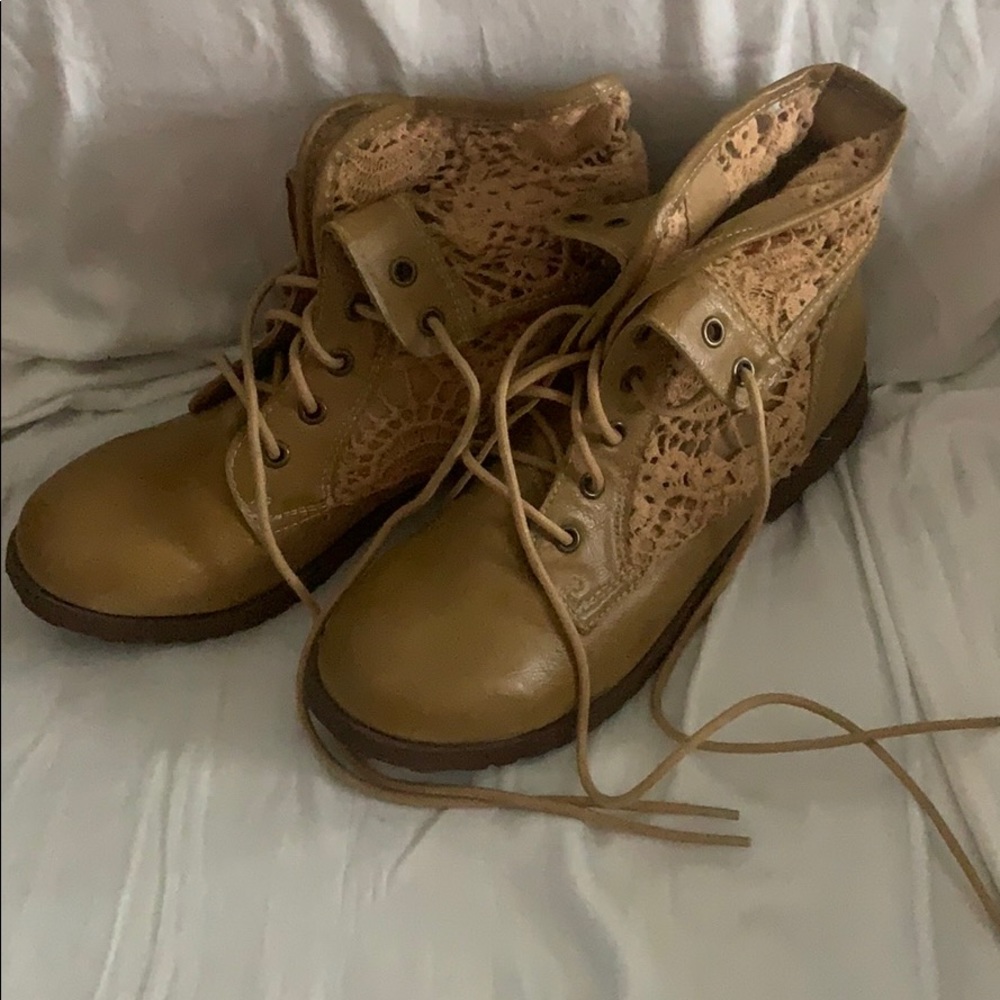 Tan Short Boots
